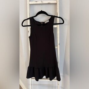 Little black dress xs